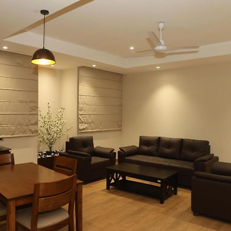 Rohika Aau-Igh Guwahati Exterior foto