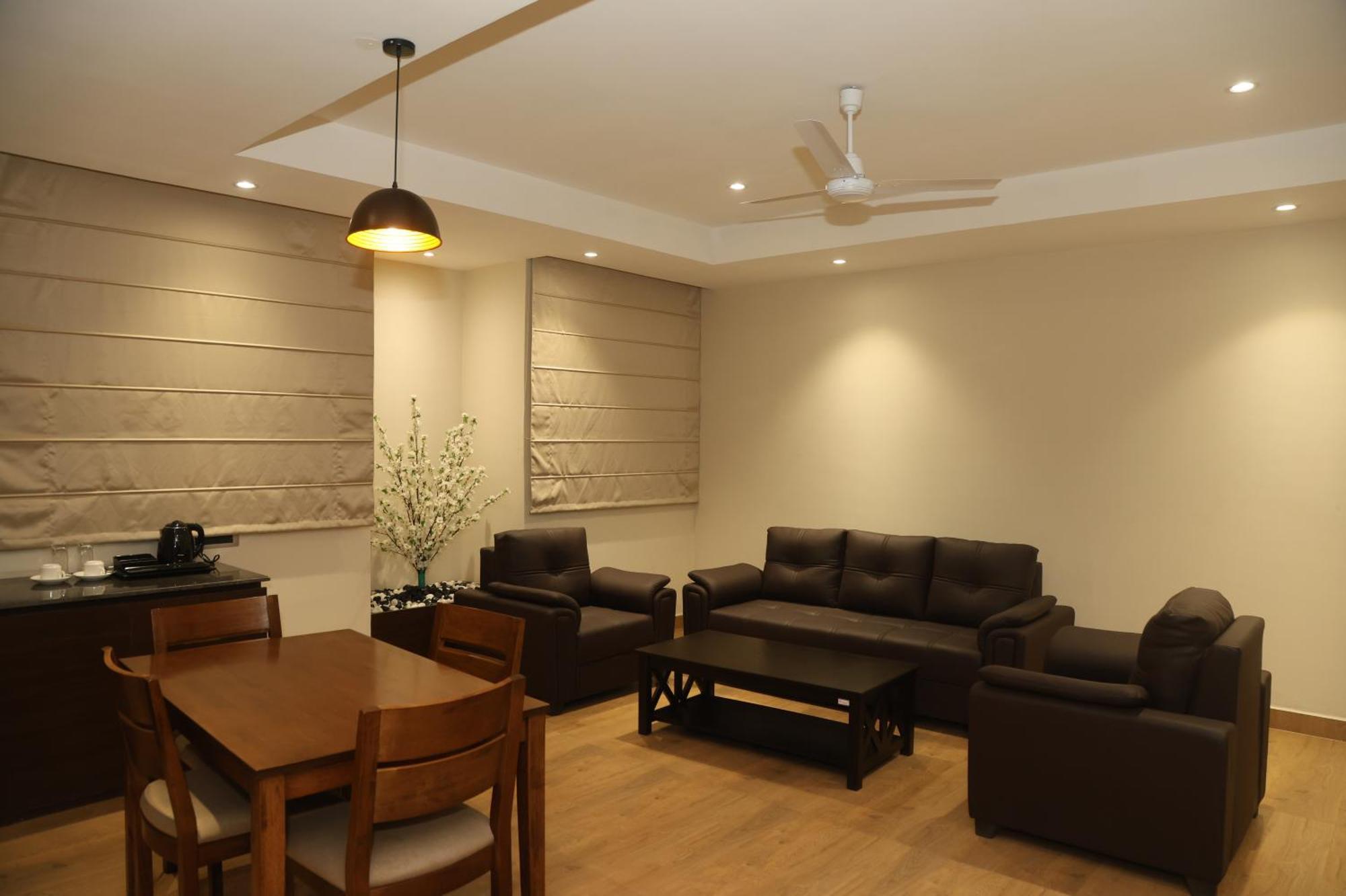 Rohika Aau-Igh Guwahati Exterior foto